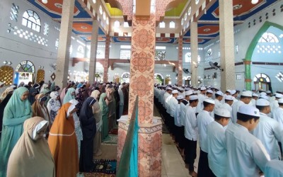 Jelang Asesmen Madrasah, MTsN 1 HST Gelar Shalat Hajat dan Doa Bersama
