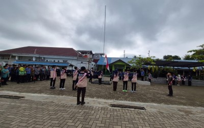 MTsN 1 HST Gelar Upacara Peringatan Hari Sumpah Pemuda ke-97